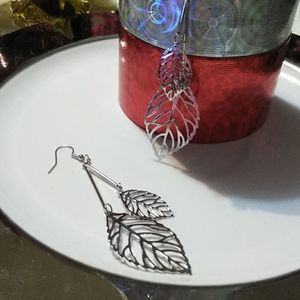 🌴☀️NEW💐SPRING/☀️SUMMER🌴 LEAVES LAYERED EARRINGS